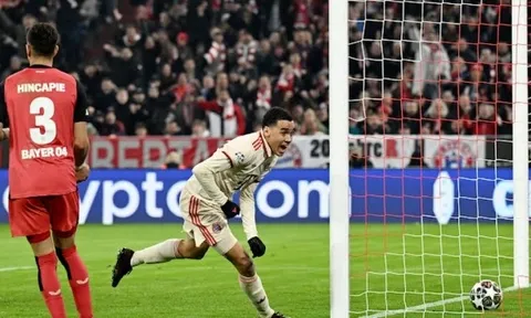 Bayern 3-0 Leverkusen: Kane lập cú đúp, Musiala tỏa sáng; VAR nhấn chìm đội khách