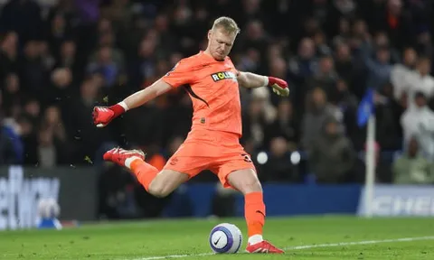 Chelsea gửi đề nghị chiêu mộ Aaron Ramsdale