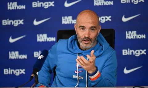 Chelsea mở cuộc "tổng tấn công" vào Barcelona