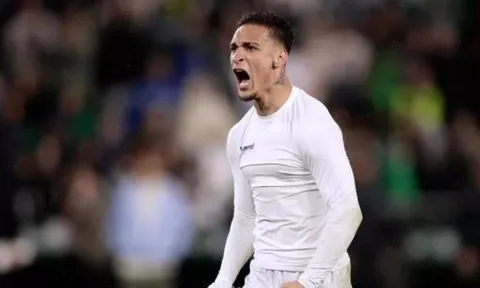 Đại diện Antony đúng ở đâu, sai ở đâu trong màn chỉ trích Man Utd?
