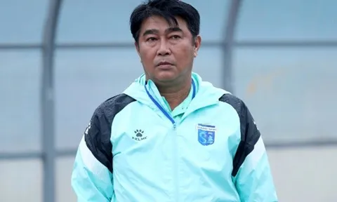 HLV Trần Minh Chiến bất ngờ chia tay Quảng Ninh FC
