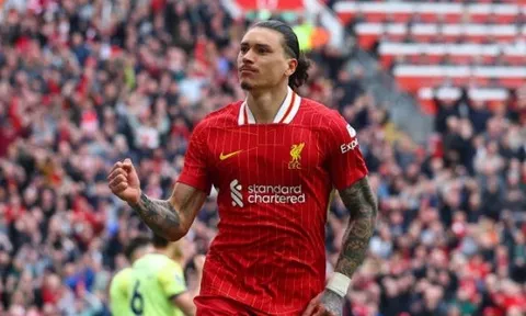 "Khi Liverpool tăng tốc, họ là cỗ máy không thể ngăn cản"