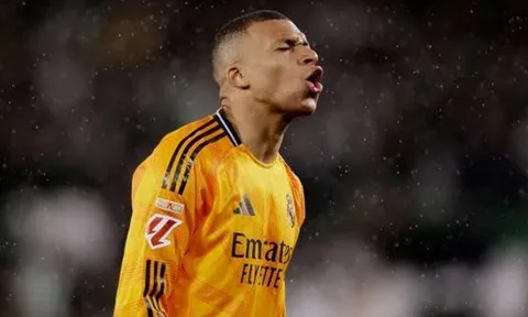 Kylian Mbappe đang “mất tích” tại Real Madrid?