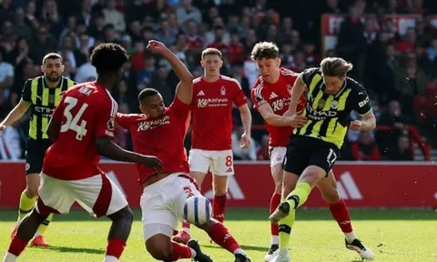 Quật ngã Man City, Nottingham Forest quá đáng sợ