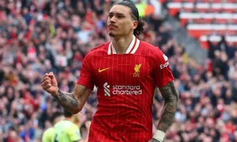 Nunez đá thế này, Liverpool nên làm gì?