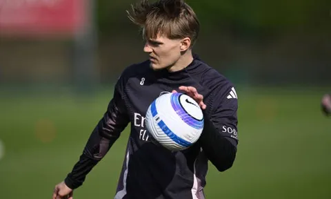 Odegaard tuyên bố trước đại chiến MU: Arsenal không ngán Old Trafford