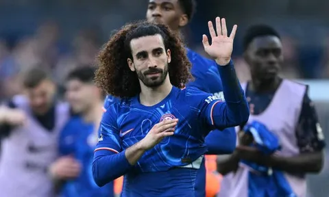 Cucurella: "Thường thì tôi sẽ không sút"