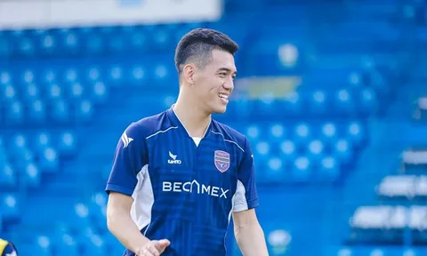 HLV Kim Sang-sik và nỗi lo hàng công tuyển Việt Nam