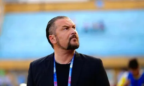 Rất nhanh chóng, HLV Popov có bến đỗ mới ở V-League?