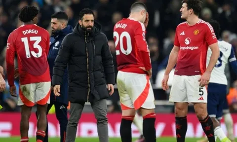 Ruben Amorim và các sao Man Utd chưa gì đã thấy cực hình