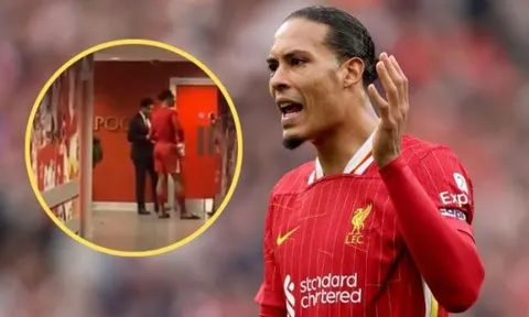 SỐC! Van Dijk hành động điên rồ sau khi Liverpool thua PSG