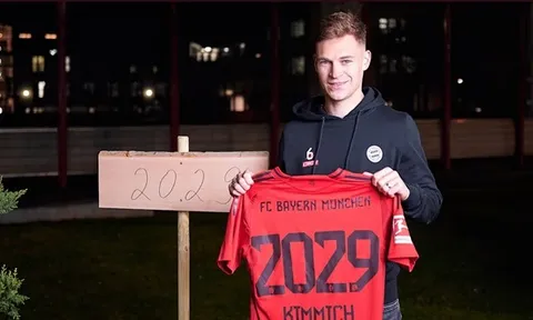 CHÍNH THỨC! Kimmich chốt tương lai với Bayern Munich