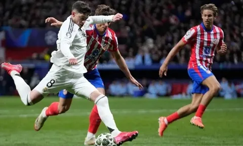 Valverde tức giận với Mbappe và Vinicius