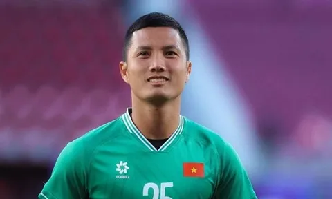 Đình Triệu báo tin buồn cho đội tuyển Việt Nam