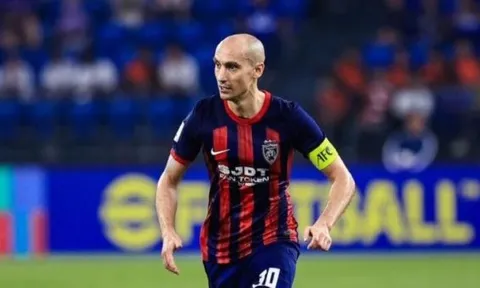 Malaysia triệu tập cựu ngôi sao La Liga đấu Việt Nam