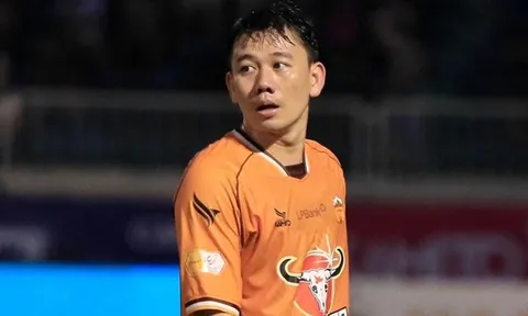 Ở lại HAGL, Minh Vương từ chối số tiền khủng?