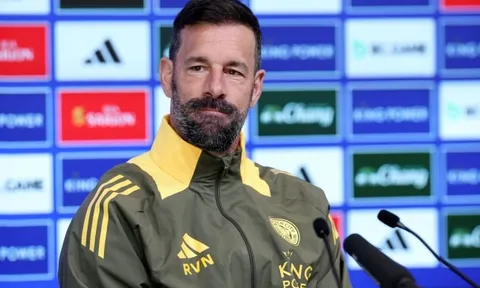 MU có đang đi đúng hướng dưới thời Amorim? Van Nistelrooy nhận xét thẳng thắn