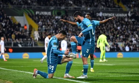 Vitoria 0-4 Betis: Antony 'không vết xước'; Tiến thẳng vào tứ kết