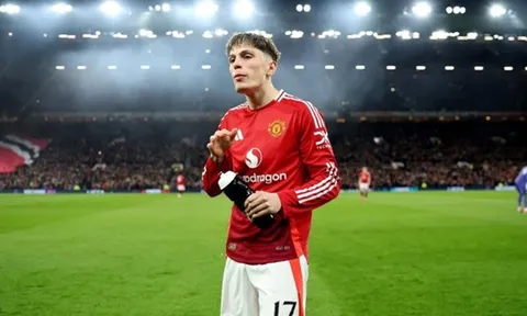 Atletico quan tâm, MU ra giá bán Garnacho
