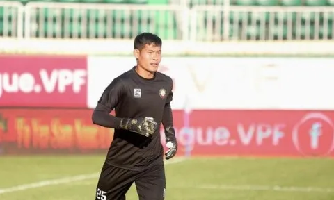 Cầu thủ Thanh Hóa ngồi ngoài hết mùa giải V-League 2024/2025