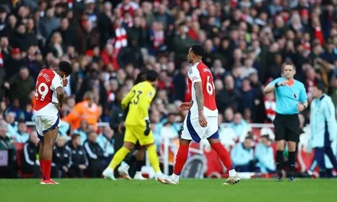 Những yếu tố khiến Arsenal hụt hơi ở cuộc đua vô địch Premier League
