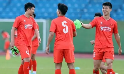 Duy Mạnh - Hai Long tạm rời đội tuyển Việt Nam, Tiến Linh trở lại tập luyện