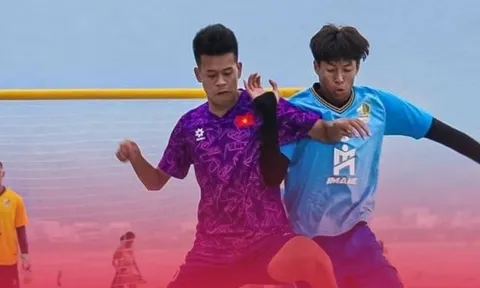 Bóng đá bãi biển Việt Nam thua sát nút Trung Quốc
