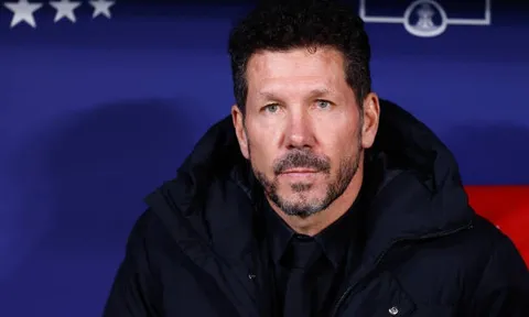 Simeone nói thẳng về trình độ của Barcelona