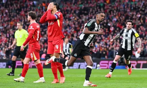 4 lý do cấu thành trận thua bạc nhược của Liverpool trước Newcastle