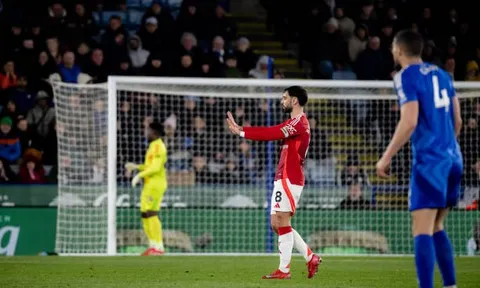"Cậu ấy đúng là bậc thầy trong lối chơi của Man United"
