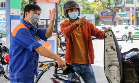 Bạn có biết? Nên đổ xăng vào buổi sáng hay buổi chiều để bạn có lợi không?