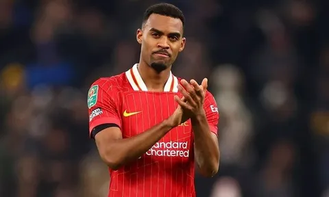 Sao Liverpool chấn thương, rời đội tuyển Hà Lan ngay lập tức