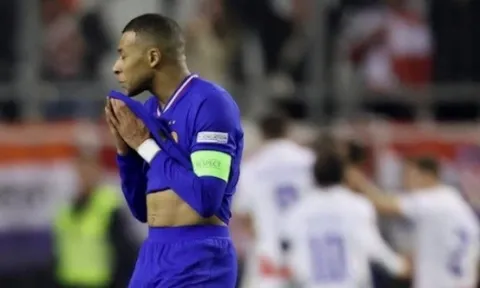 Croatia 2-0 Pháp: Mbappe tắt điện, Modric - Perisic thăng hoa
