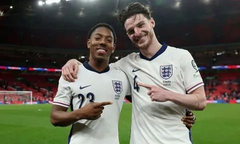 Declan Rice thừa nhận từng bị chế giễu về Lewis-Skelly