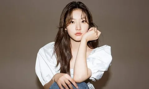 Tiết lộ giấy chứng nhận kết hôn của Kim Sae Ron, chồng cố diễn viên phủ nhận thông tin mang thai