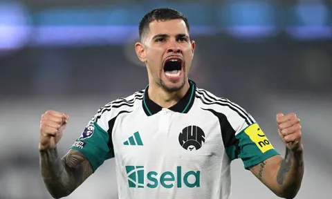 Hàng tiền vệ "trong mơ" của Arsenal sau 2 thương vụ bom tấn