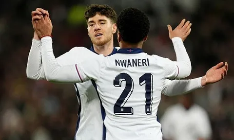 Nwaneri tỏa sáng với siêu phẩm như Robben ở U21 Anh