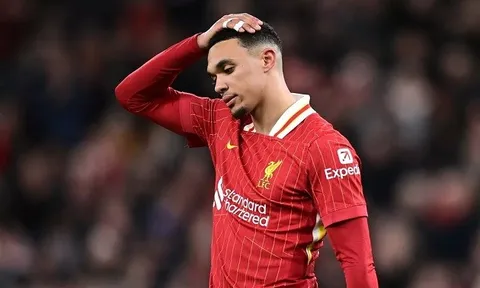 Lời nhận xét về Barca có thể khiến Alexander-Arnold khó xử khi đến Real