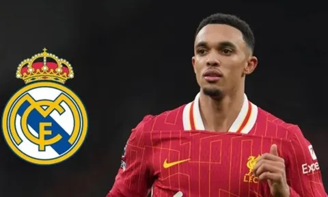 Phản ứng của fan Liverpool khi Arnold chuẩn bị đến Real