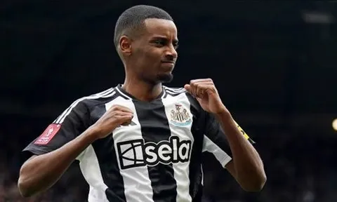 Arsenal "dẫn trước" Liverpool trong thương vụ Alexander Isak