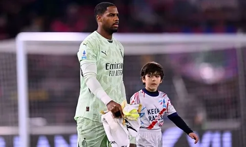 Chelsea đại chiến Villa vì 'lỗ hổng lớn' hàng phòng ngự