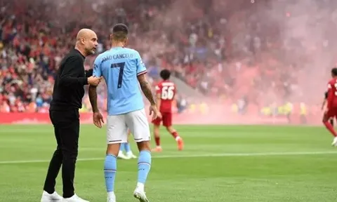 Lý do đằng sau cuộc chia ly của Cancelo và Man City