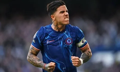 Sao Chelsea từ chối tới Atletico Madrid