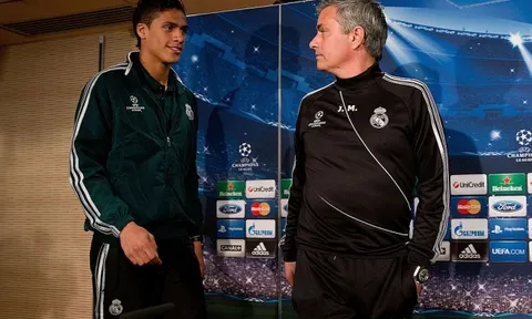 Varane: Mourinho gọi tôi là vô dụng