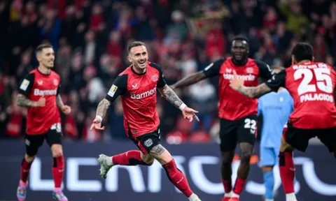 Leverkusen 3-1 Bochum: Siêu phẩm xuất hiện; Phả hơi nóng vào Bayern