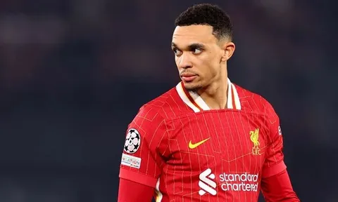 Trent Alexander-Arnold gọi tên cầu thủ thông minh nhất anh từng thấy