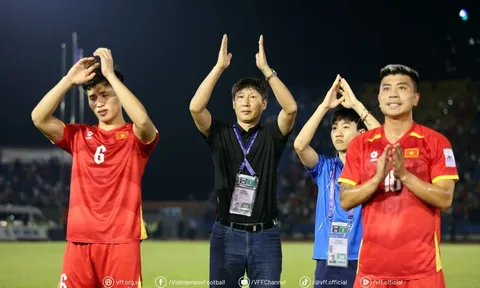 Tuyển Việt Nam ngày càng nhuần nhuyễn dưới thời HLV Kim Sang-sik