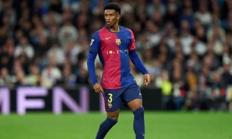 Chuyển nhượng tối 30/3: MU chi lương khủng cho sao Barca; Zubimendi trên đường đến Arsenal