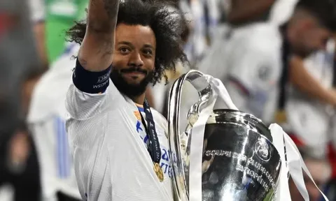 Con trai huyền thoại Real Madrid ghi hơn 100 bàn ở cấp độ trẻ – Ancelotti hết lời khen ngợi