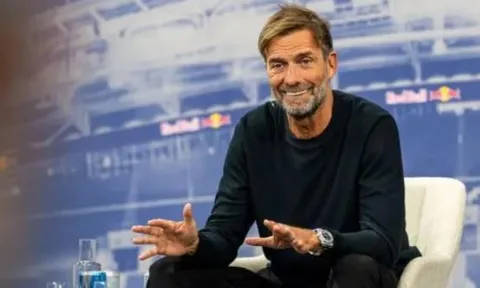 Jurgen Klopp đưa ra quyết định lớn đầu tiên tại Red Bull